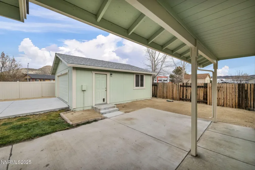 2371 Albatross, Sparks, Nevada 89441, 4 Bedrooms Bedrooms, ,2 BathroomsBathrooms,Residential,Residential,Albatross,260000265