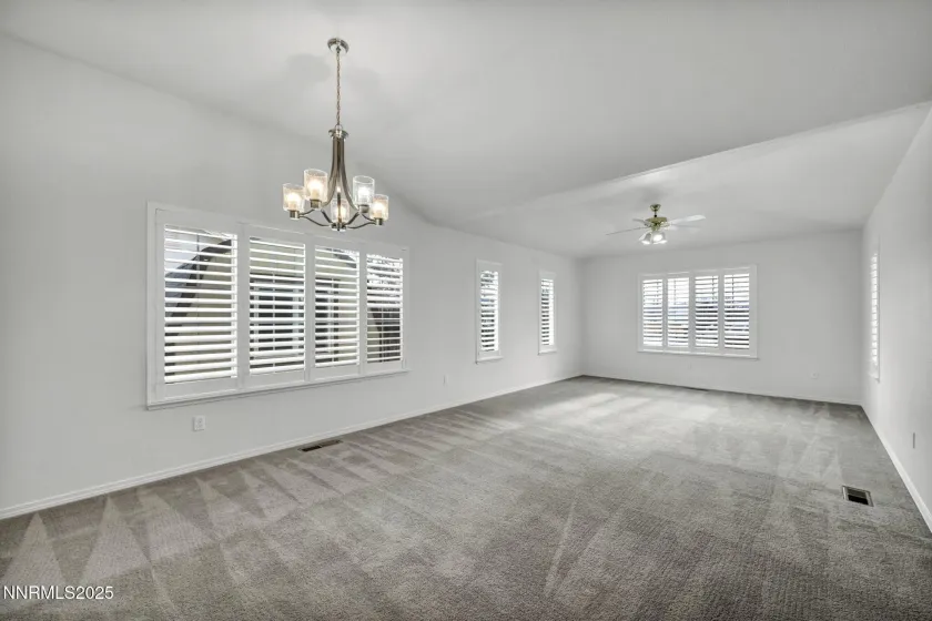 2371 Albatross, Sparks, Nevada 89441, 4 Bedrooms Bedrooms, ,2 BathroomsBathrooms,Residential,Residential,Albatross,260000265