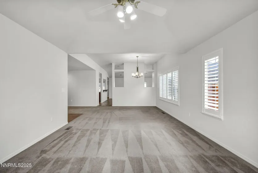 2371 Albatross, Sparks, Nevada 89441, 4 Bedrooms Bedrooms, ,2 BathroomsBathrooms,Residential,Residential,Albatross,260000265