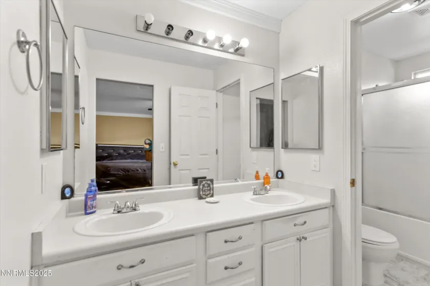 7351 Rubens, Sun Valley, Nevada 89433, 3 Bedrooms Bedrooms, ,2 BathroomsBathrooms,Residential,Residential,Rubens,260000271