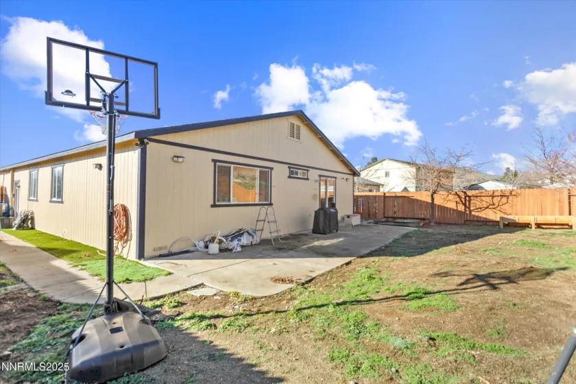 7351 Rubens, Sun Valley, Nevada 89433, 3 Bedrooms Bedrooms, ,2 BathroomsBathrooms,Residential,Residential,Rubens,260000271