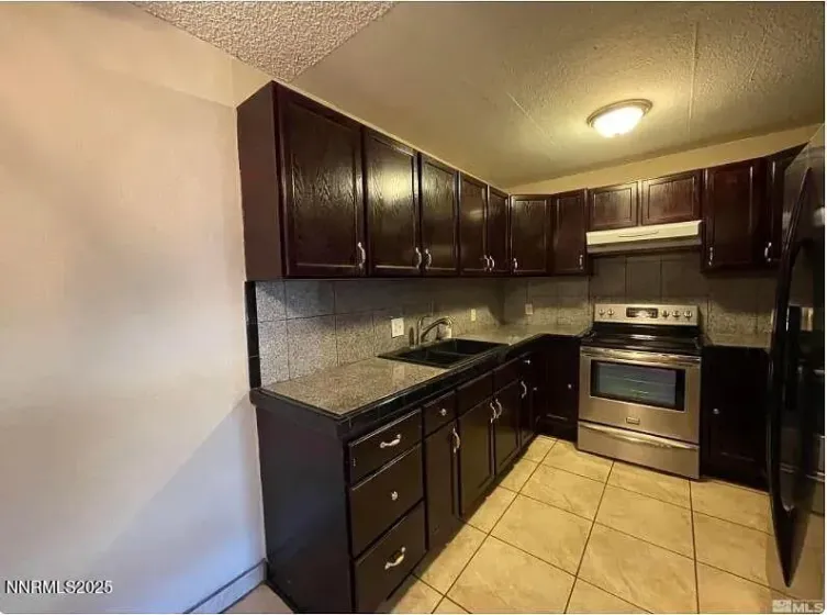 2375 Tripp, Reno, Nevada 89512, 2 Bedrooms Bedrooms, ,2 BathroomsBathrooms,Residential,Residential,Tripp,260000273