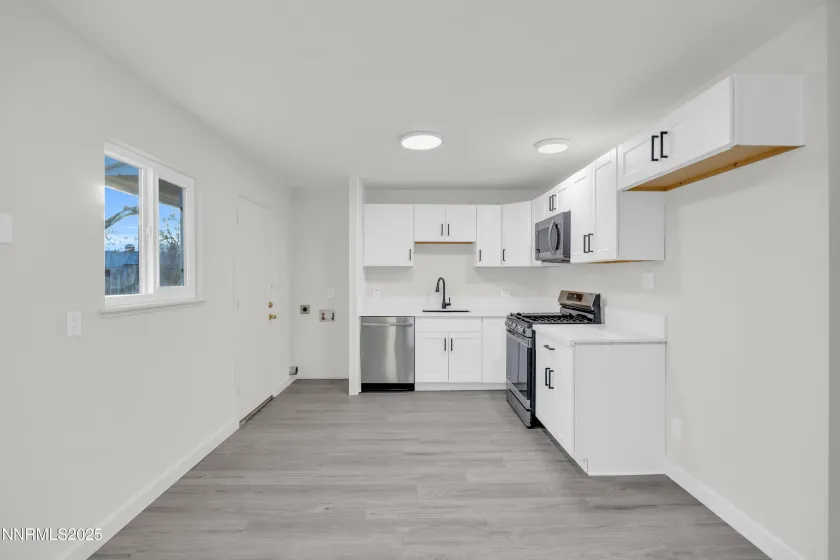 705 York, Sparks, Nevada 89431, 3 Bedrooms Bedrooms, ,1 BathroomBathrooms,Residential,Residential,York,260000275