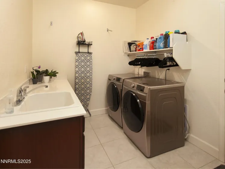 10326 Palladium Mine, Reno, Nevada 89521, 3 Bedrooms Bedrooms, ,3 BathroomsBathrooms,Residential,Residential,Palladium Mine,250059102