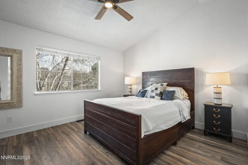 1911 Minaret, Reno, Nevada 89523, 4 Bedrooms Bedrooms, ,3 BathroomsBathrooms,Residential,Residential,Minaret,260000276