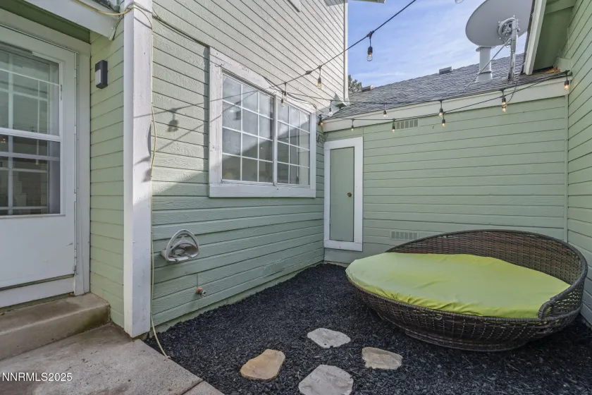 1911 Minaret, Reno, Nevada 89523, 4 Bedrooms Bedrooms, ,3 BathroomsBathrooms,Residential,Residential,Minaret,260000276