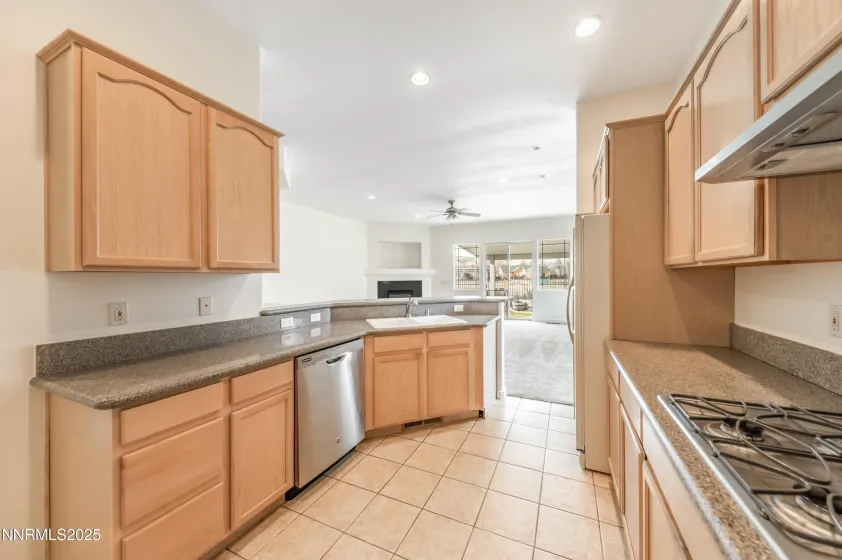 5615 Sawgrass, Sparks, Nevada 89436, 4 Bedrooms Bedrooms, ,2 BathroomsBathrooms,Residential,Residential,Sawgrass,260000277