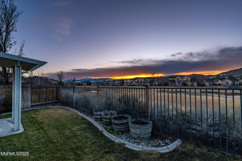 5615 Sawgrass, Sparks, Nevada 89436, 4 Bedrooms Bedrooms, ,2 BathroomsBathrooms,Residential,Residential,Sawgrass,260000277