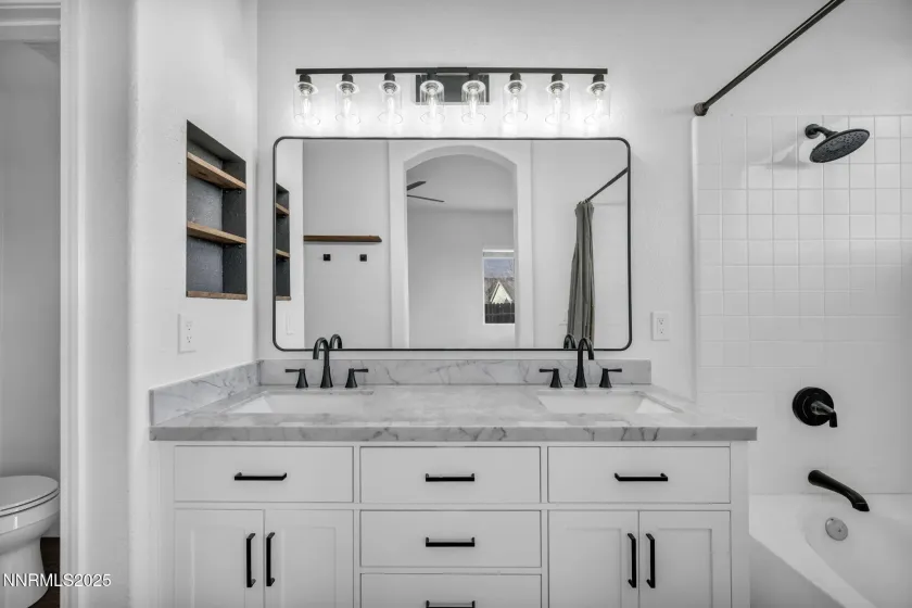 9638 Thunder Mountain, Reno, Nevada 89521, 4 Bedrooms Bedrooms, ,2 BathroomsBathrooms,Residential,Residential,Thunder Mountain,260000291