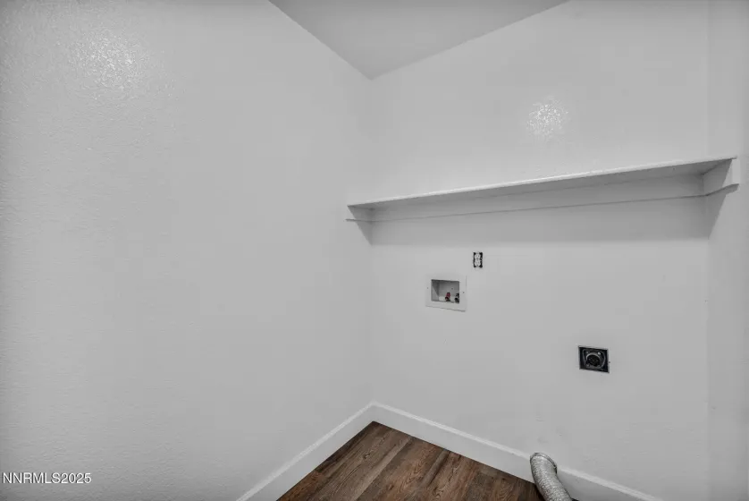 9638 Thunder Mountain, Reno, Nevada 89521, 4 Bedrooms Bedrooms, ,2 BathroomsBathrooms,Residential,Residential,Thunder Mountain,260000291