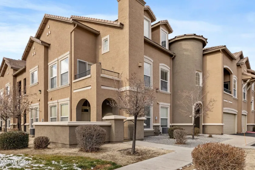 1325 Meadows, Reno, Nevada 89521, 2 Bedrooms Bedrooms, ,2 BathroomsBathrooms,Residential,Residential,Meadows,260000292