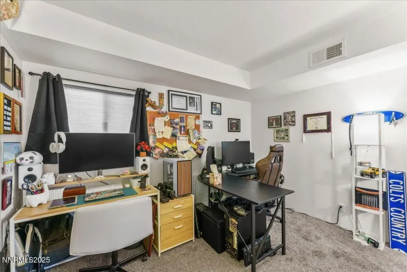 63 Vista Rafael, Reno, Nevada 89503, 2 Bedrooms Bedrooms, ,1 BathroomBathrooms,Residential,Residential,Vista Rafael,260000294