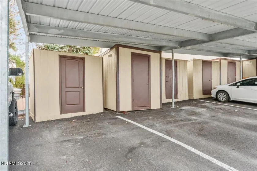 63 Vista Rafael, Reno, Nevada 89503, 2 Bedrooms Bedrooms, ,1 BathroomBathrooms,Residential,Residential,Vista Rafael,260000294