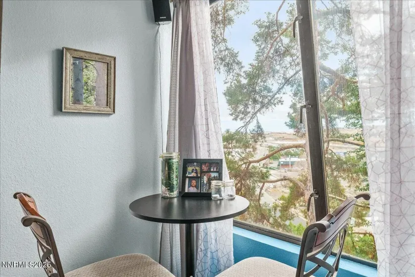 63 Vista Rafael, Reno, Nevada 89503, 2 Bedrooms Bedrooms, ,1 BathroomBathrooms,Residential,Residential,Vista Rafael,260000294