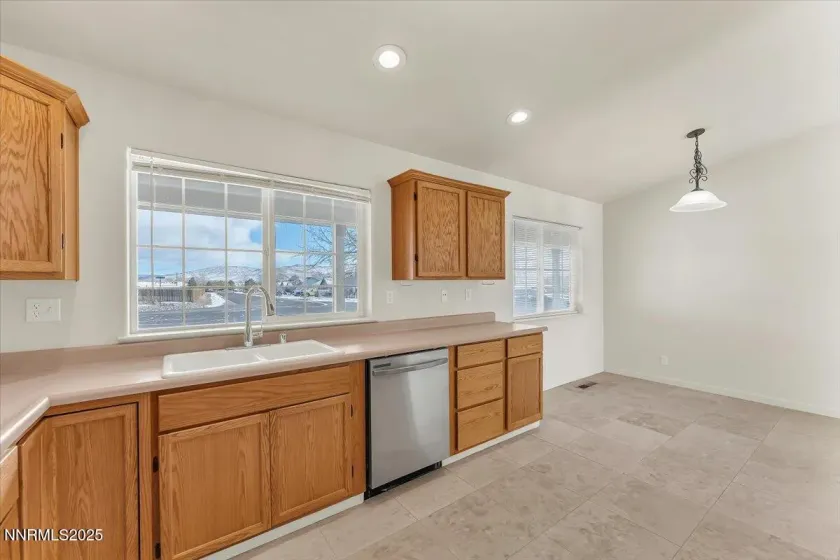 6319 Bluegrass, Stagecoach, Nevada 89429, 3 Bedrooms Bedrooms, ,2 BathroomsBathrooms,Residential,Residential,Bluegrass,260000297