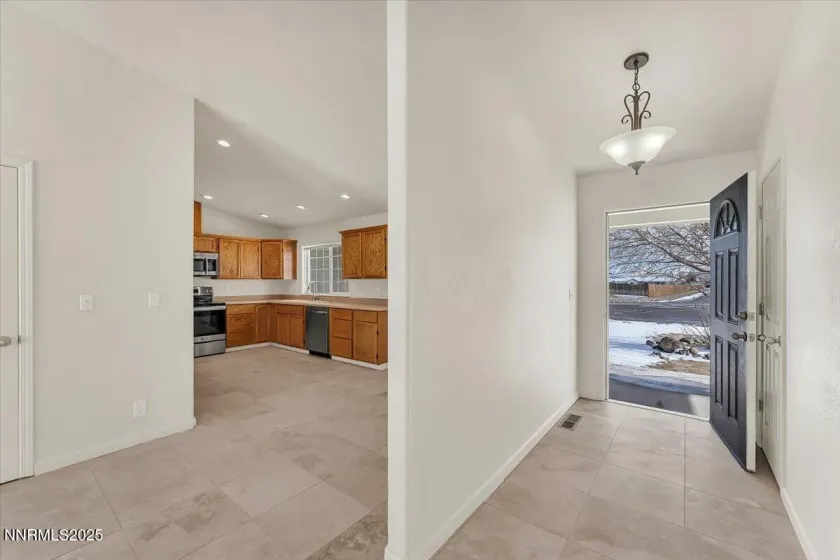 6319 Bluegrass, Stagecoach, Nevada 89429, 3 Bedrooms Bedrooms, ,2 BathroomsBathrooms,Residential,Residential,Bluegrass,260000297