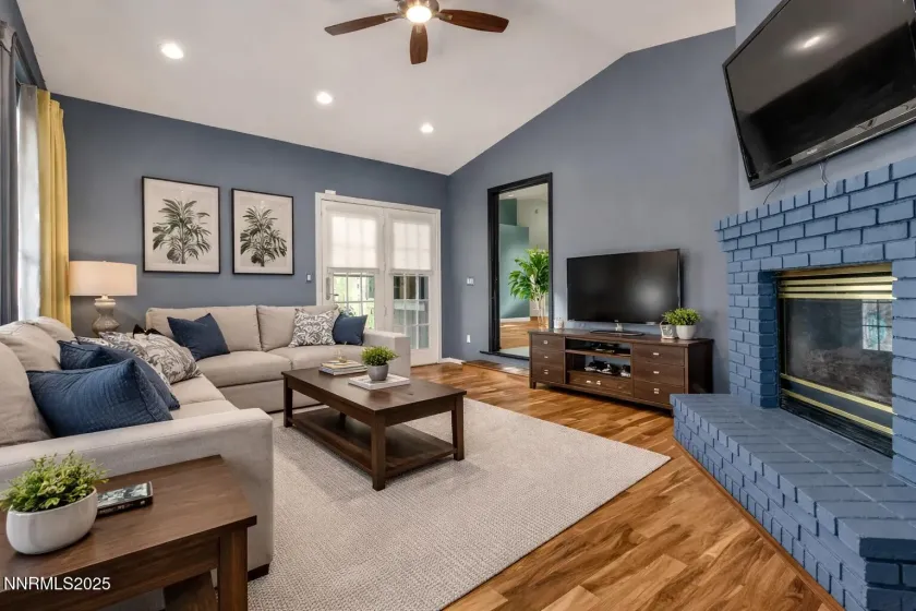 1901 Canyon Ridge, Sparks, Nevada 89436, 4 Bedrooms Bedrooms, ,3 BathroomsBathrooms,Residential,Residential,Canyon Ridge,260000300