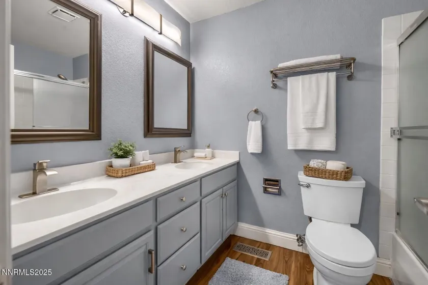 1901 Canyon Ridge, Sparks, Nevada 89436, 4 Bedrooms Bedrooms, ,3 BathroomsBathrooms,Residential,Residential,Canyon Ridge,260000300