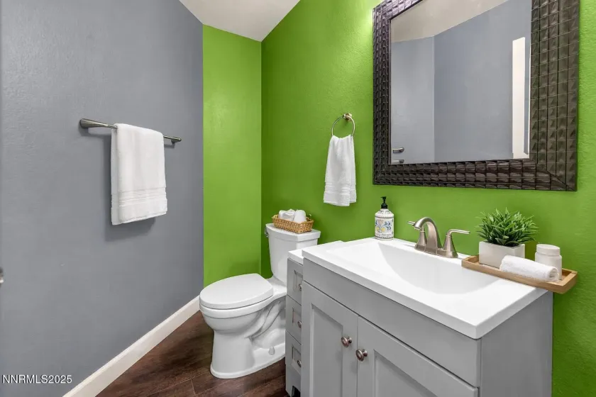 1901 Canyon Ridge, Sparks, Nevada 89436, 4 Bedrooms Bedrooms, ,3 BathroomsBathrooms,Residential,Residential,Canyon Ridge,260000300