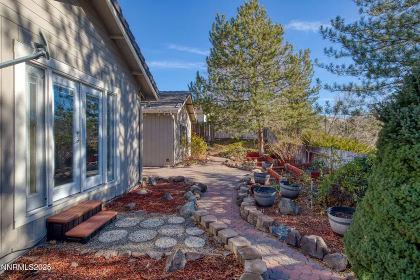 1901 Canyon Ridge, Sparks, Nevada 89436, 4 Bedrooms Bedrooms, ,3 BathroomsBathrooms,Residential,Residential,Canyon Ridge,260000300