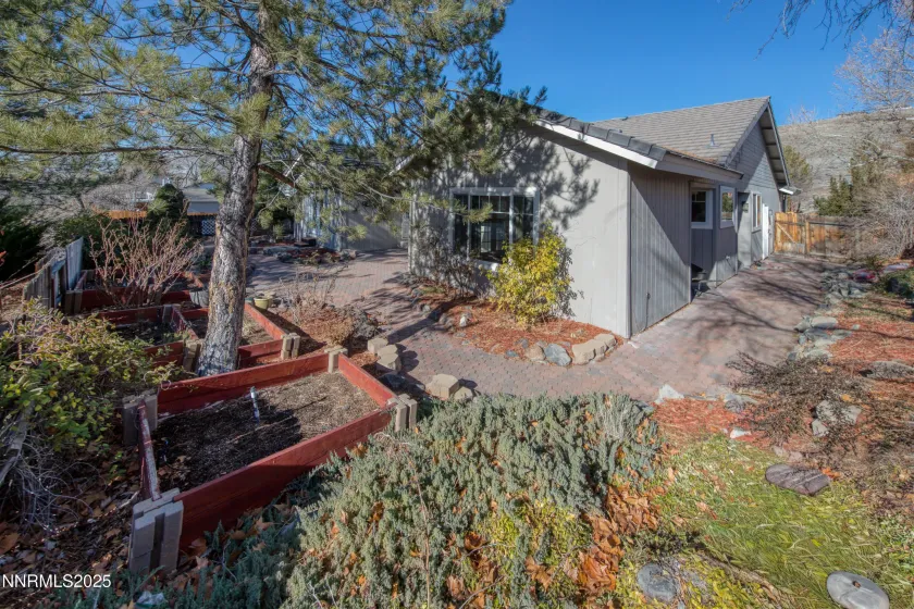 1901 Canyon Ridge, Sparks, Nevada 89436, 4 Bedrooms Bedrooms, ,3 BathroomsBathrooms,Residential,Residential,Canyon Ridge,260000300