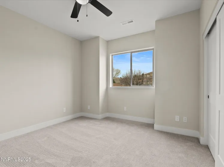 3602 Oakridge, Sparks, Nevada 89436, 4 Bedrooms Bedrooms, ,3 BathroomsBathrooms,Residential,Residential,Oakridge,260000280