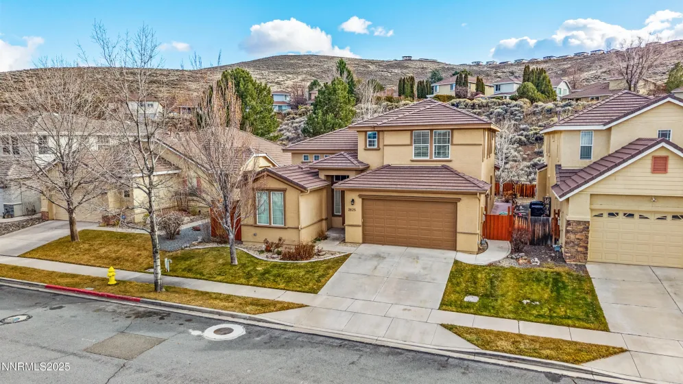 2825 Grosmont, Sparks, Nevada 89436, 5 Bedrooms Bedrooms, ,4 BathroomsBathrooms,Residential,Residential,Grosmont,260000282