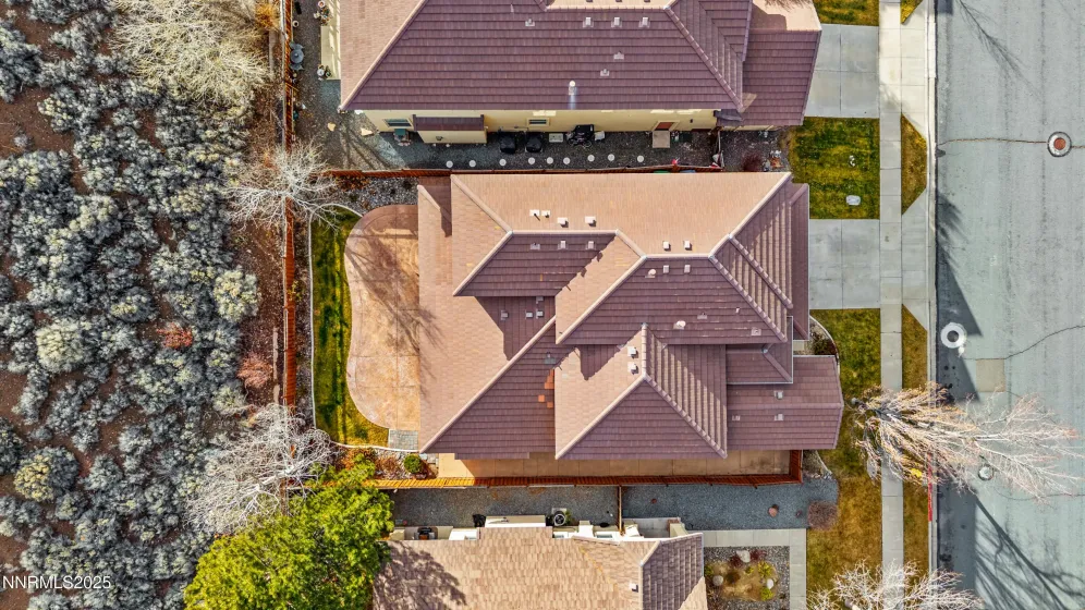 2825 Grosmont, Sparks, Nevada 89436, 5 Bedrooms Bedrooms, ,4 BathroomsBathrooms,Residential,Residential,Grosmont,260000282