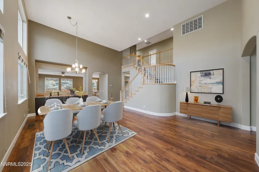 2825 Grosmont, Sparks, Nevada 89436, 5 Bedrooms Bedrooms, ,4 BathroomsBathrooms,Residential,Residential,Grosmont,260000282