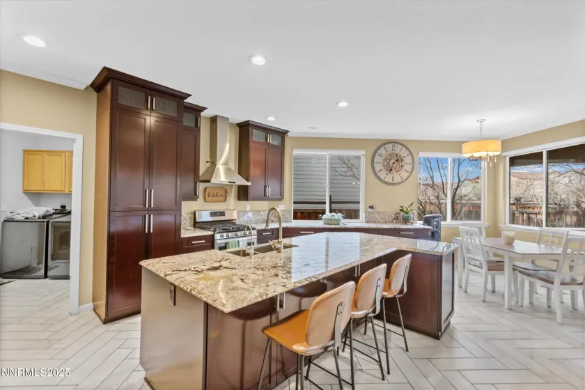 6894 Cinnamon, Sparks, Nevada 89436, 5 Bedrooms Bedrooms, ,3 BathroomsBathrooms,Residential,Residential,Cinnamon,260000281