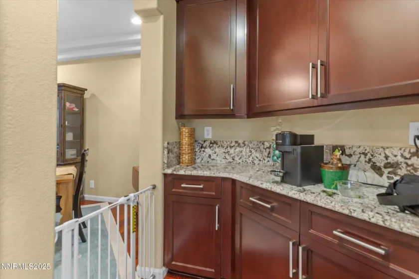 6894 Cinnamon, Sparks, Nevada 89436, 5 Bedrooms Bedrooms, ,3 BathroomsBathrooms,Residential,Residential,Cinnamon,260000281