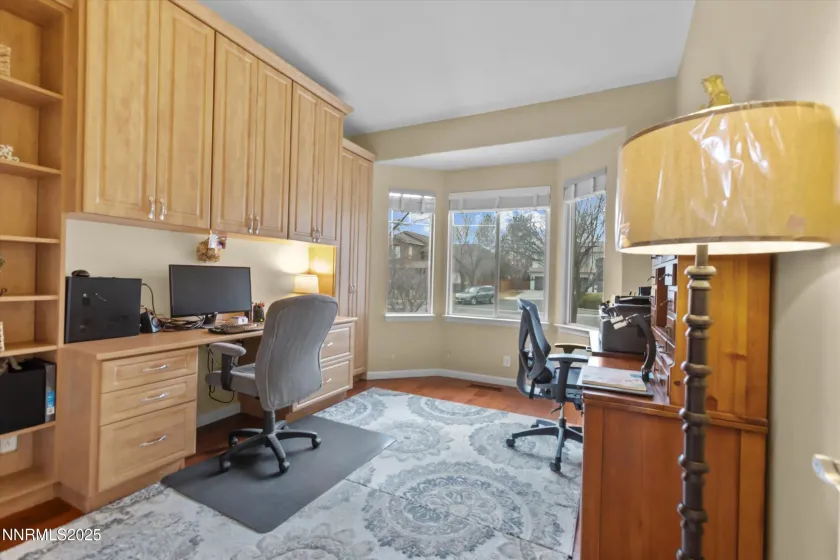 6894 Cinnamon, Sparks, Nevada 89436, 5 Bedrooms Bedrooms, ,3 BathroomsBathrooms,Residential,Residential,Cinnamon,260000281