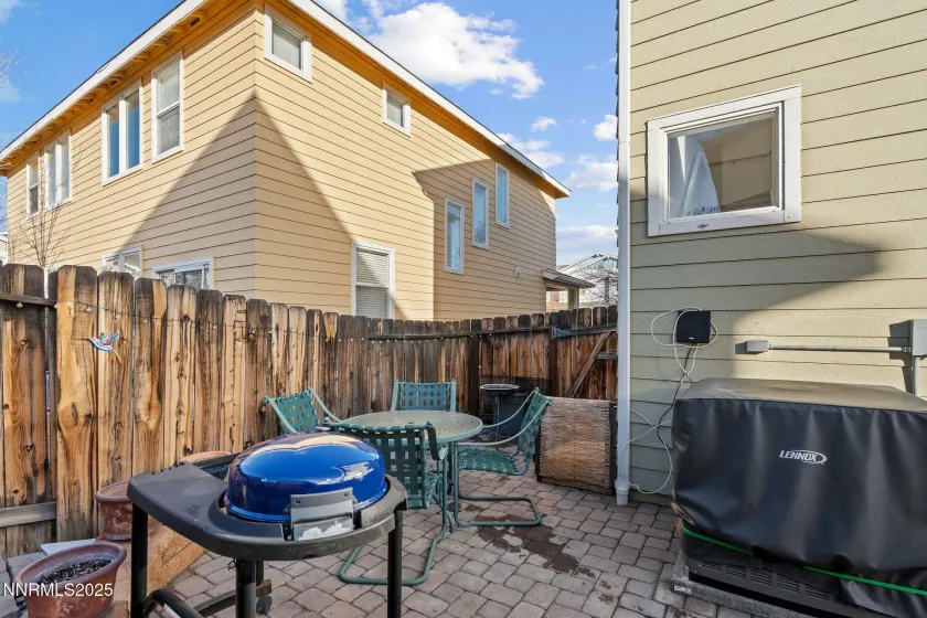 2125 Stanton, Reno, Nevada 89502, 3 Bedrooms Bedrooms, ,3 BathroomsBathrooms,Residential,Residential,Stanton,260000283