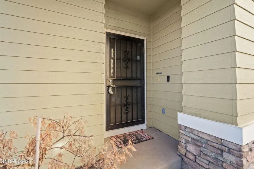 2125 Stanton, Reno, Nevada 89502, 3 Bedrooms Bedrooms, ,3 BathroomsBathrooms,Residential,Residential,Stanton,260000283