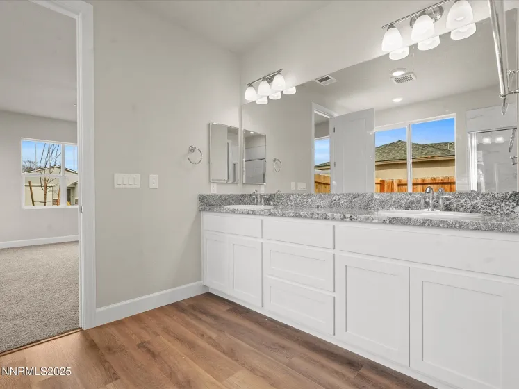 2555 Emerson, Fernley, Nevada 89408, 4 Bedrooms Bedrooms, ,2 BathroomsBathrooms,Residential,Residential,Emerson,260000285