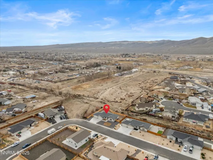 2555 Emerson, Fernley, Nevada 89408, 4 Bedrooms Bedrooms, ,2 BathroomsBathrooms,Residential,Residential,Emerson,260000285