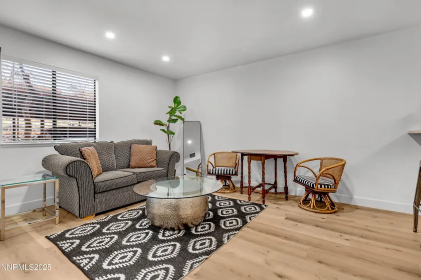 1000 Beck, Reno, Nevada 89509, ,1 BathroomBathrooms,Residential,Residential,Beck,260000287