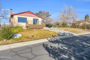 2295 Ellendale, Reno, Nevada 89503, 3 Bedrooms Bedrooms, ,2 BathroomsBathrooms,Residential,Residential,Ellendale,260000288