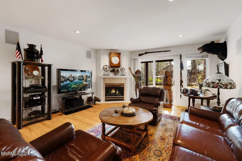 771 Lakeshore, Incline Village, Nevada 89451, 4 Bedrooms Bedrooms, ,4 BathroomsBathrooms,Residential,Residential,Lakeshore,260000289