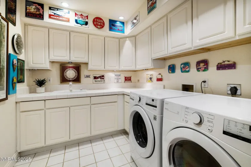 771 Lakeshore, Incline Village, Nevada 89451, 4 Bedrooms Bedrooms, ,4 BathroomsBathrooms,Residential,Residential,Lakeshore,260000289