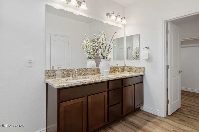 19017 Bronco Creek Ct, Reno, Nevada 89508, 4 Bedrooms Bedrooms, ,2 BathroomsBathrooms,Residential,Residential,Bronco Creek Ct,260000301