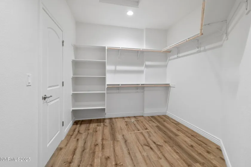 19017 Bronco Creek Ct, Reno, Nevada 89508, 4 Bedrooms Bedrooms, ,2 BathroomsBathrooms,Residential,Residential,Bronco Creek Ct,260000301