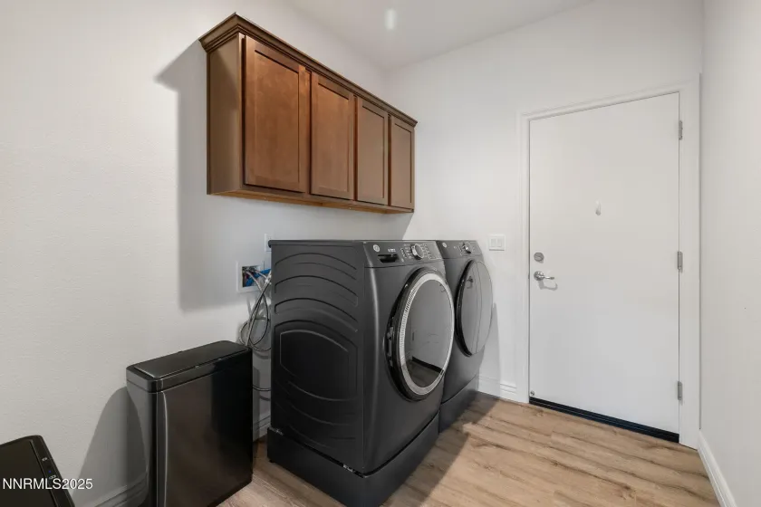 19017 Bronco Creek Ct, Reno, Nevada 89508, 4 Bedrooms Bedrooms, ,2 BathroomsBathrooms,Residential,Residential,Bronco Creek Ct,260000301