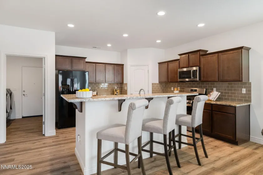 19017 Bronco Creek Ct, Reno, Nevada 89508, 4 Bedrooms Bedrooms, ,2 BathroomsBathrooms,Residential,Residential,Bronco Creek Ct,260000301