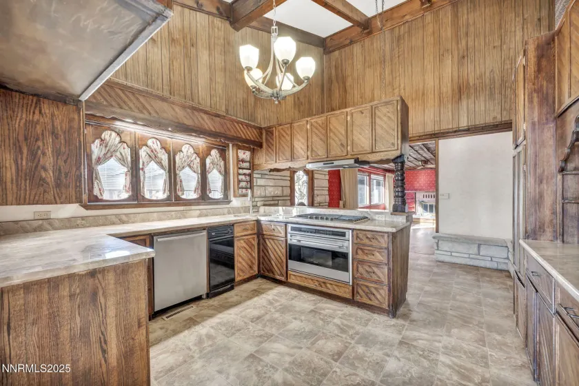 610 Bonanza, Carson City, Nevada 89706, 4 Bedrooms Bedrooms, ,4 BathroomsBathrooms,Residential,Residential,Bonanza,260000302