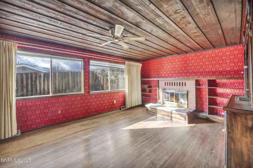 610 Bonanza, Carson City, Nevada 89706, 4 Bedrooms Bedrooms, ,4 BathroomsBathrooms,Residential,Residential,Bonanza,260000302