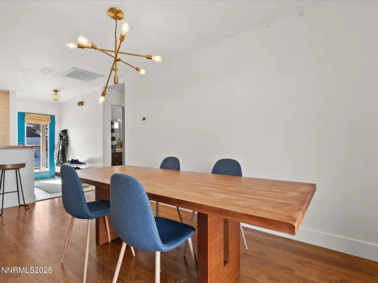 301 Hillcrest, Reno, Nevada 89509, 3 Bedrooms Bedrooms, ,2 BathroomsBathrooms,Residential,Residential,Hillcrest,260000305