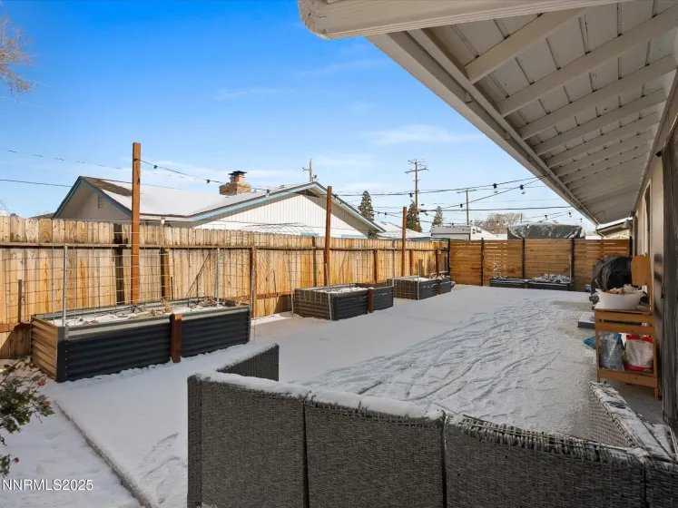 301 Hillcrest, Reno, Nevada 89509, 3 Bedrooms Bedrooms, ,2 BathroomsBathrooms,Residential,Residential,Hillcrest,260000305