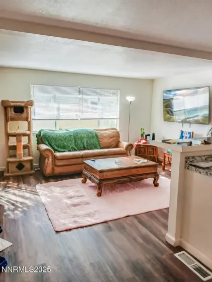 401 Allouette, Carson City, Nevada 89701, 3 Bedrooms Bedrooms, ,3 BathroomsBathrooms,Residential,Residential,Allouette,260000307