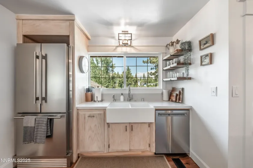 160 Laramie, Markleeville, California 96120, 4 Bedrooms Bedrooms, ,2 BathroomsBathrooms,Residential,Residential,Laramie,260000309